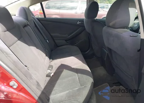 2011 Nissan Altima 2.5 S z USA, uszkodzony, nr VIN 1N4AL2AP0BC141676